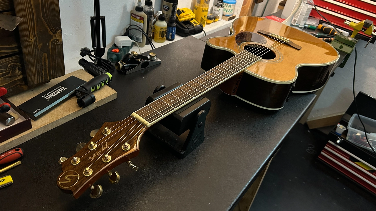 Samick - Greg Bennett